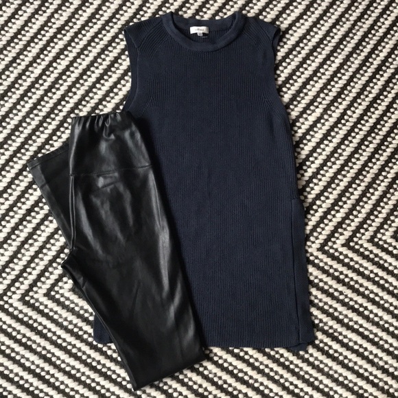 Aritzia Palmier Sweater - Picture 6 of 8